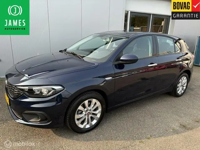 Photo 1 : Fiat Tipo 2017 Essence