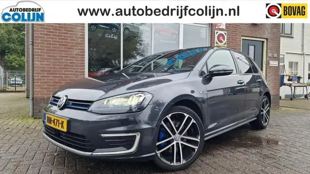 Photo 1 : Volkswagen Golf 2015 Hybrid