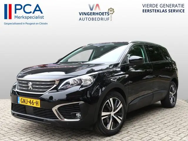 Photo 1 : Peugeot 5008 2019 Petrol