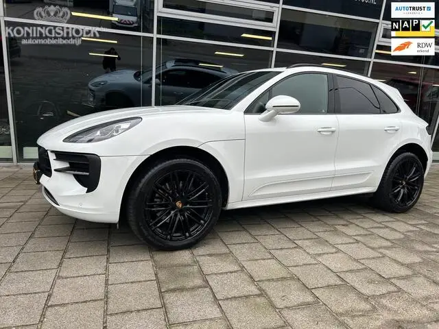 Photo 1 : Porsche Macan 2019 Petrol