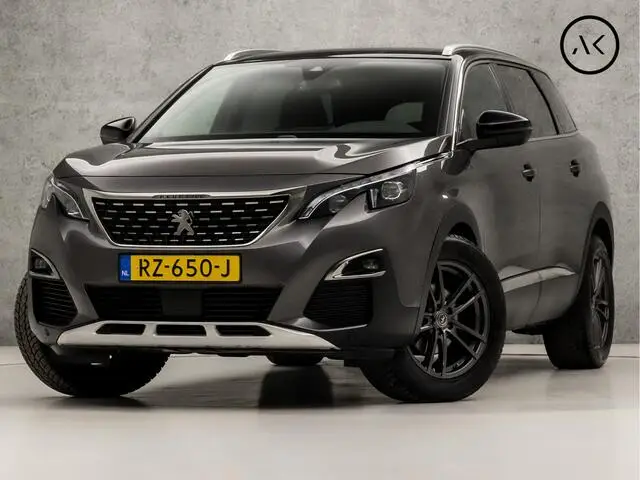 Photo 1 : Peugeot 5008 2018 Petrol