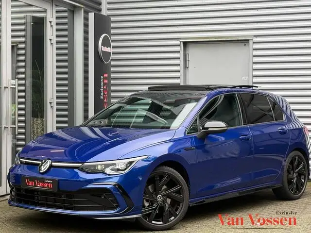 Photo 1 : Volkswagen Golf 2023 Petrol