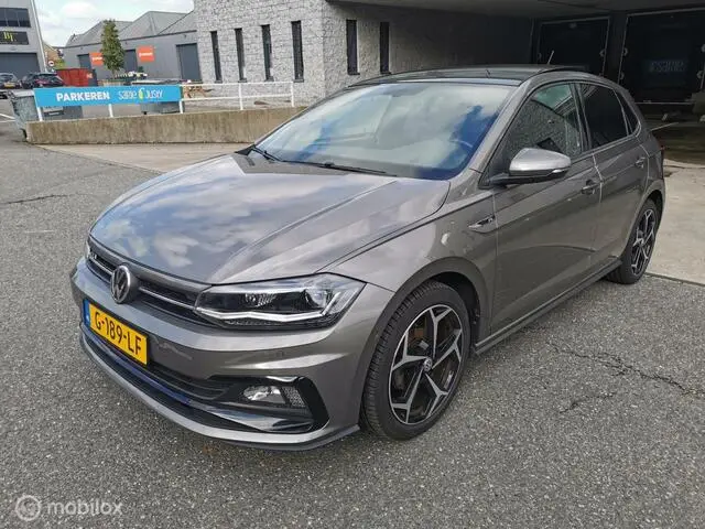 Photo 1 : Volkswagen Polo 2019 Essence