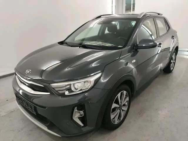 Photo 1 : Kia Stonic 2021 Petrol