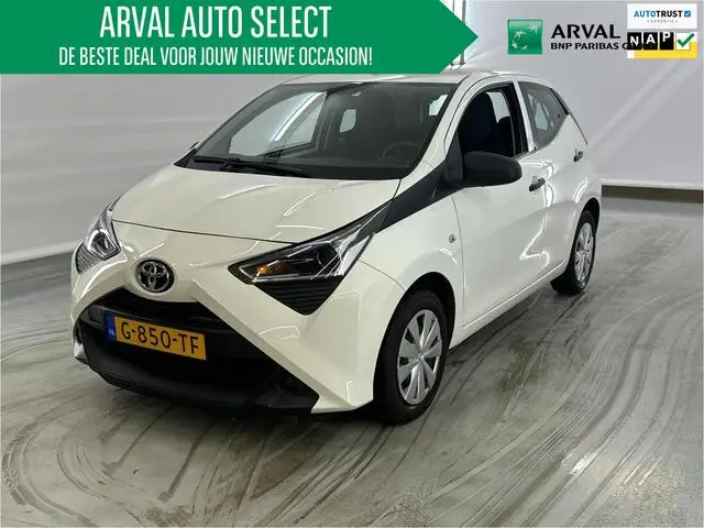 Photo 1 : Toyota Aygo 2019 Essence