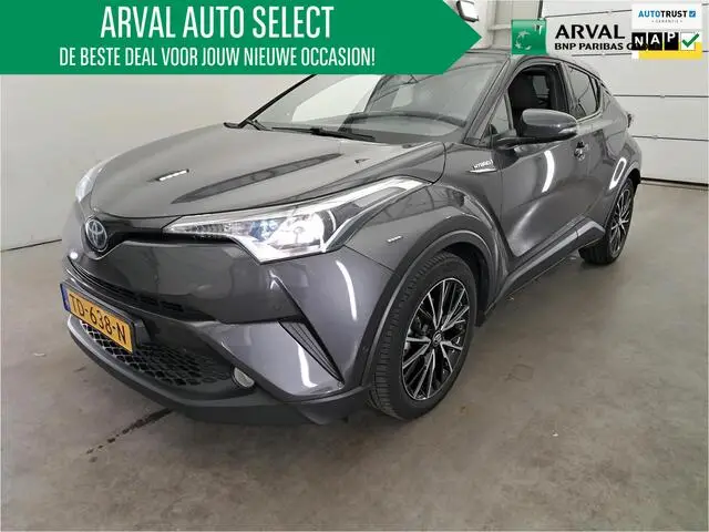 Photo 1 : Toyota C-hr 2018 Hybrid