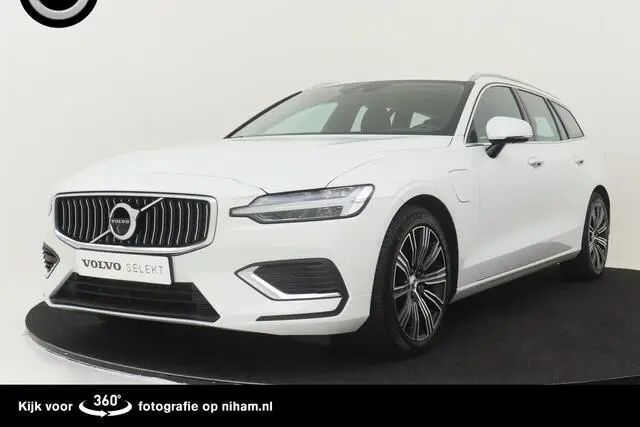 Photo 1 : Volvo V60 2020 Hybrid