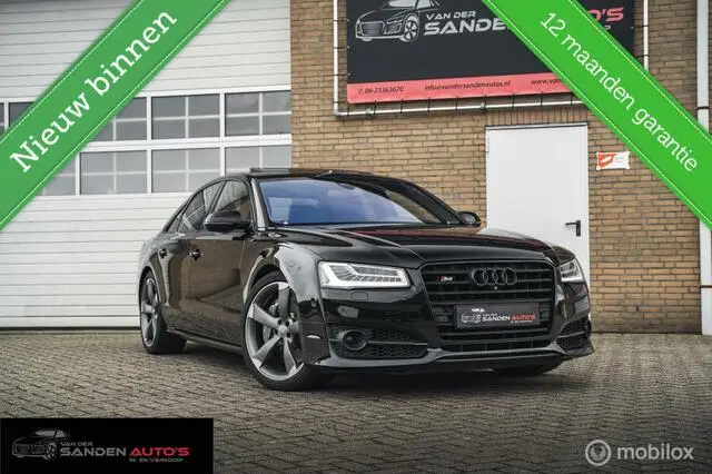 Photo 1 : Audi S8 2016 Petrol