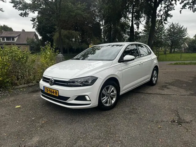 Photo 1 : Volkswagen Polo 2018 Essence