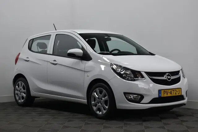 Photo 1 : Opel Karl 2017 Essence