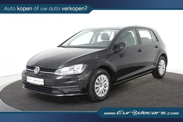 Photo 1 : Volkswagen Golf 2019 Petrol