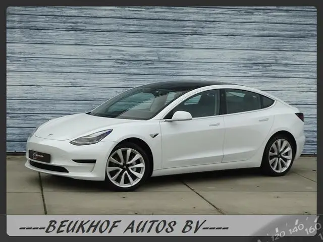 Photo 1 : Tesla Model 3 2019 Electric