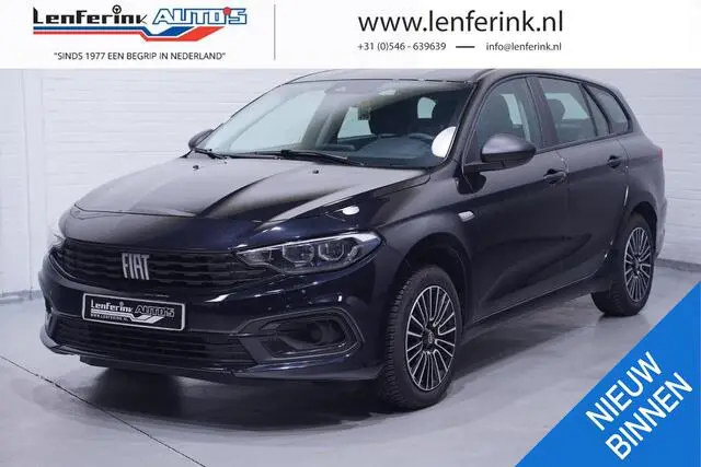 Photo 1 : Fiat Tipo 2024 Petrol