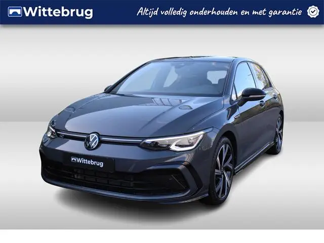 Photo 1 : Volkswagen Golf 2023 Essence