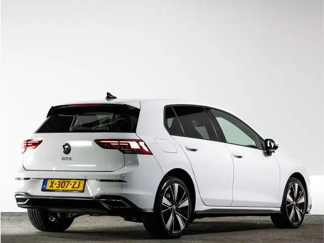 Photo 1 : Volkswagen Golf 2021 Hybrid