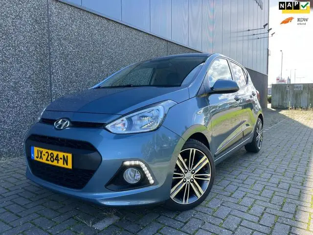 Photo 1 : Hyundai I10 2016 Petrol