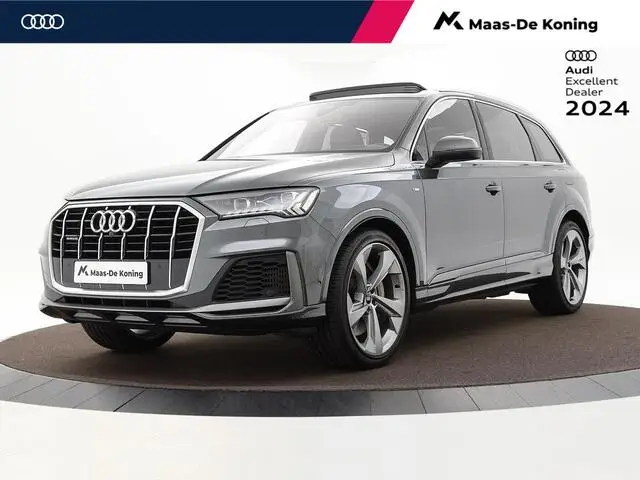 Photo 1 : Audi Q7 2021 Hybride