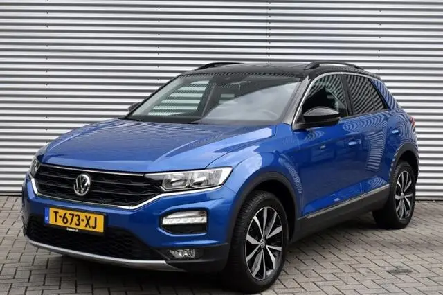 Photo 1 : Volkswagen T-roc 2018 Petrol