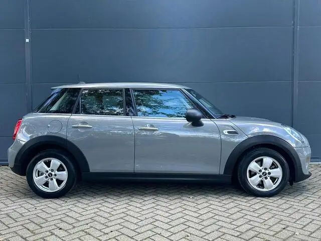 Photo 1 : Mini One 2019 Petrol