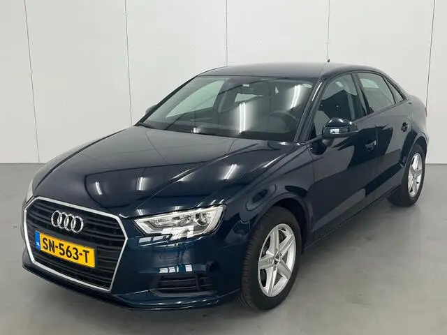 Photo 1 : Audi A3 2018 Diesel