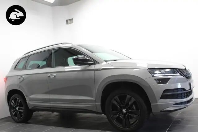 Photo 1 : Skoda Karoq 2020 Essence