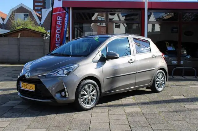 Photo 1 : Toyota Yaris 2019 Hybrid