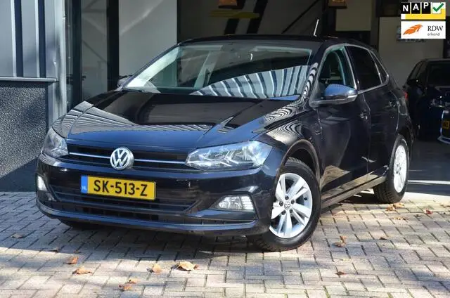 Photo 1 : Volkswagen Polo 2018 Petrol