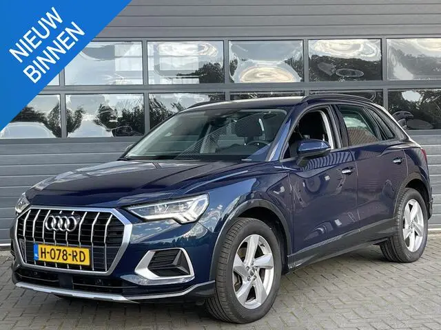 Photo 1 : Audi Q3 2020 Hybrid