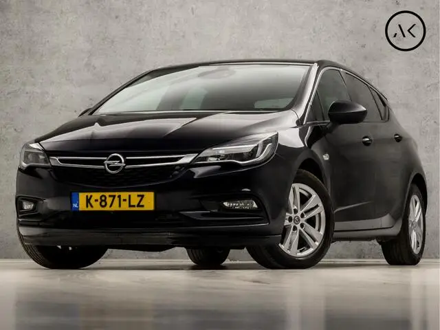 Photo 1 : Opel Astra 2019 Petrol