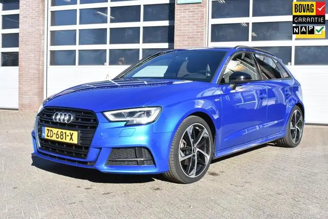 Photo 1 : Audi A3 2019 Essence