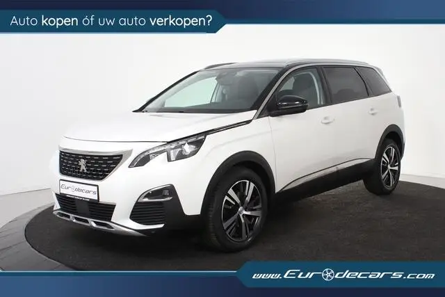 Photo 1 : Peugeot 5008 2019 Petrol