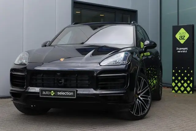 Photo 1 : Porsche Cayenne 2022 Hybrid