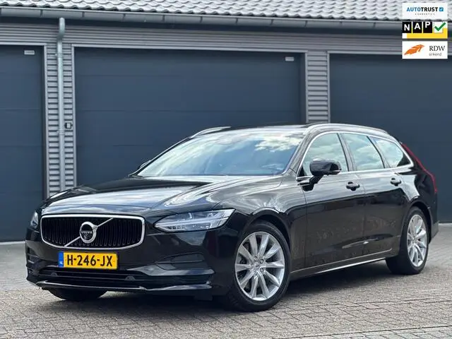 Photo 1 : Volvo V90 2020 Essence