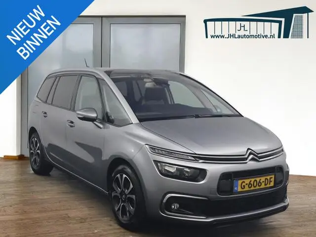 Photo 1 : Citroen C4 2019 Essence