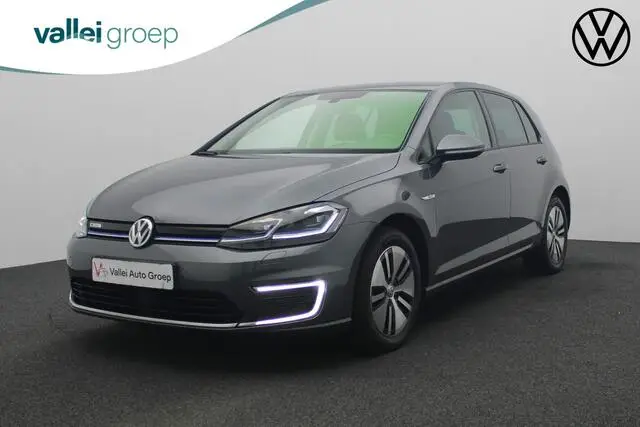 Photo 1 : Volkswagen Golf 2019 Electric