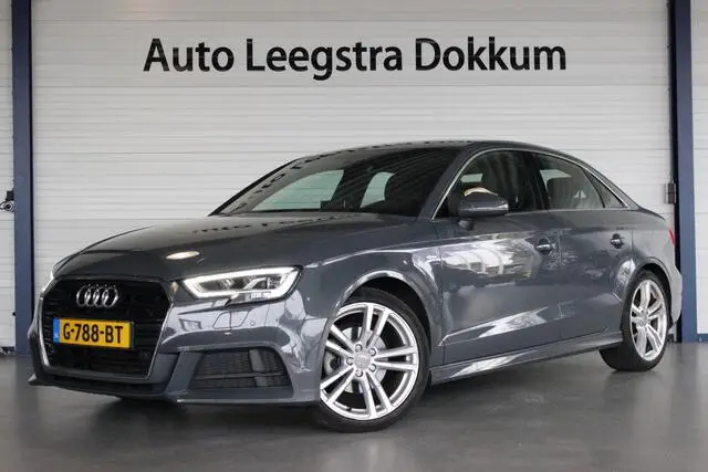 Photo 1 : Audi A3 2019 Petrol