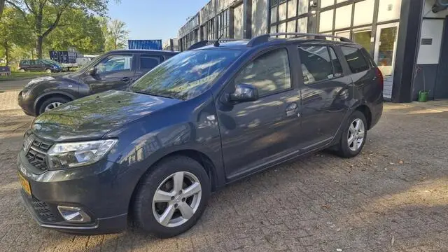 Photo 1 : Dacia Logan 2018 Essence