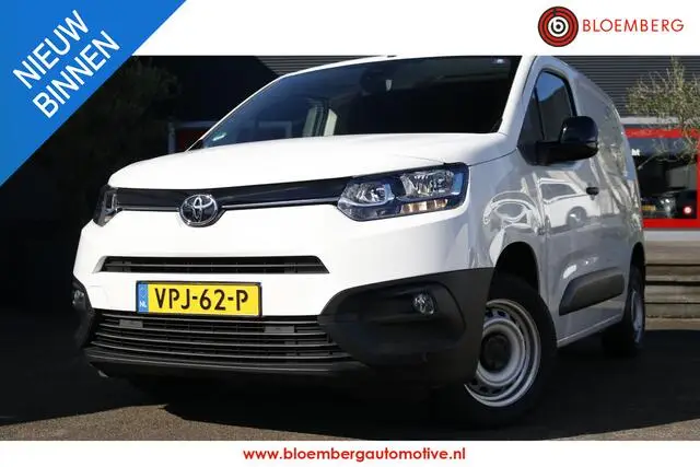 Photo 1 : Toyota Proace 2022 Diesel