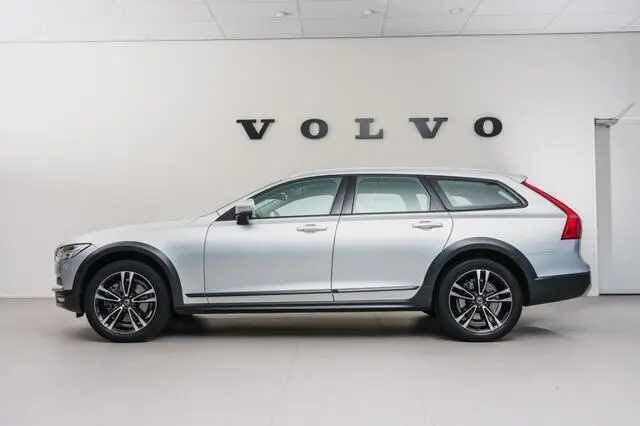 Photo 1 : Volvo V90 2017 Essence