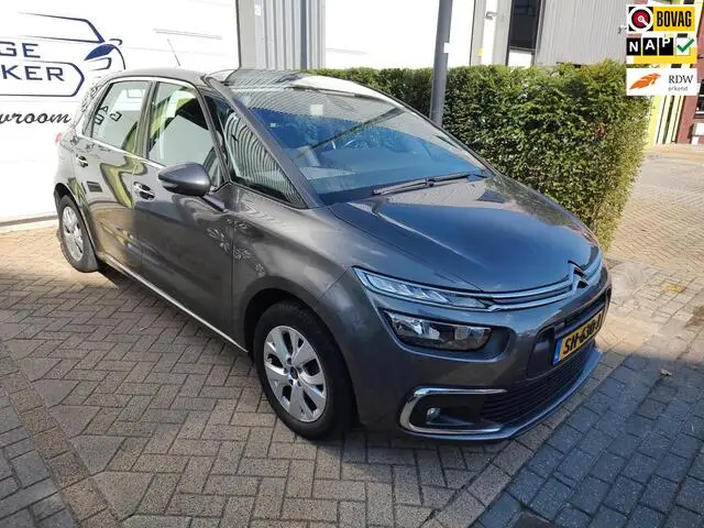 Photo 1 : Citroen C4 2017 Petrol