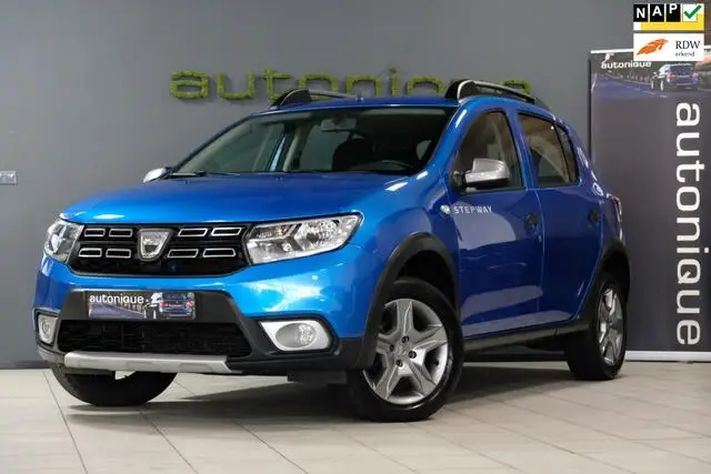 Photo 1 : Dacia Sandero 2018 Petrol