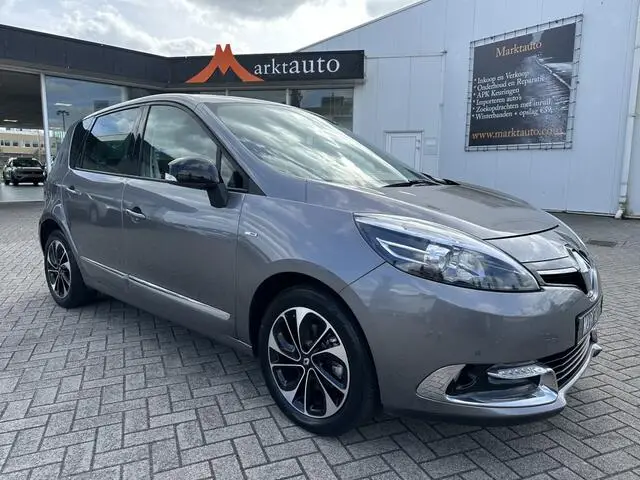 Photo 1 : Renault Scenic 2015 Essence