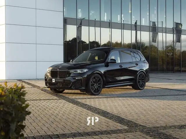 Photo 1 : Bmw X7 2020 Petrol