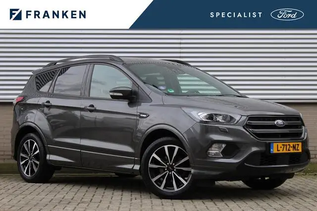 Photo 1 : Ford Kuga 2018 Petrol