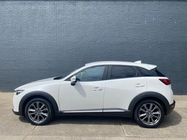 Photo 1 : Mazda Cx-3 2017 Petrol