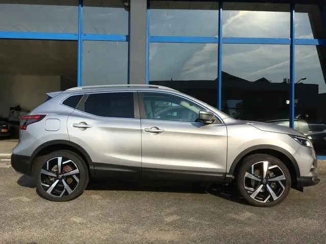 Photo 1 : Nissan Qashqai 2018 Essence