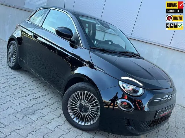 Photo 1 : Fiat 500 2020 Électrique