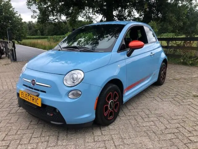 Photo 1 : Fiat 500 2015 Électrique