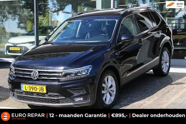 Photo 1 : Volkswagen Tiguan 2020 Petrol