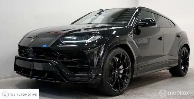 Photo 1 : Lamborghini Urus 2022 Petrol